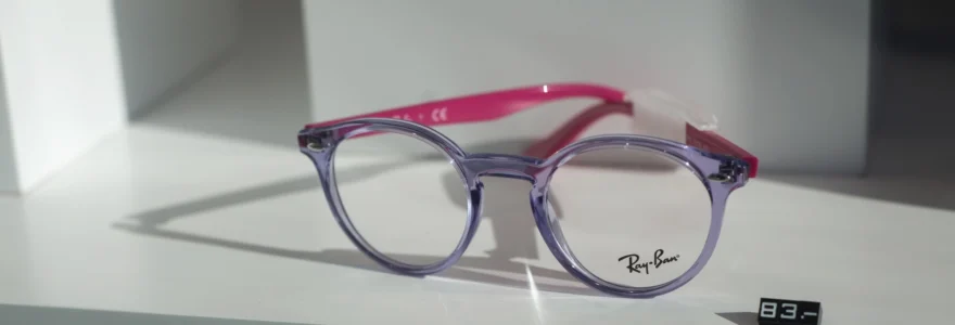 quels-verres-privilegier-pour-des-lunettes-enfant-lorsqu-il-passe-beaucoup-de-temps-sur-les-ecrans